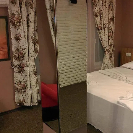 Yelken Butik * Antália
